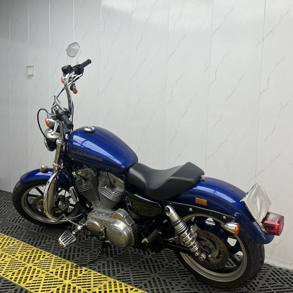 二手哈雷戴维森883L SuperLow