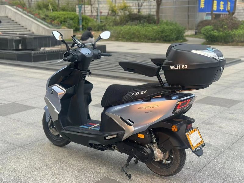二手QJMOTOR鸿125