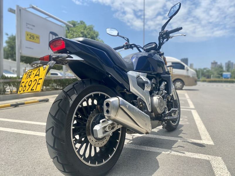 二手香帅翔龙 JSX500i