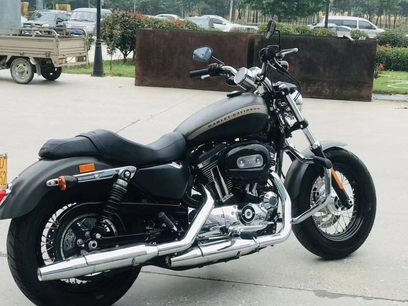 二手哈雷戴维森1200 Custom
