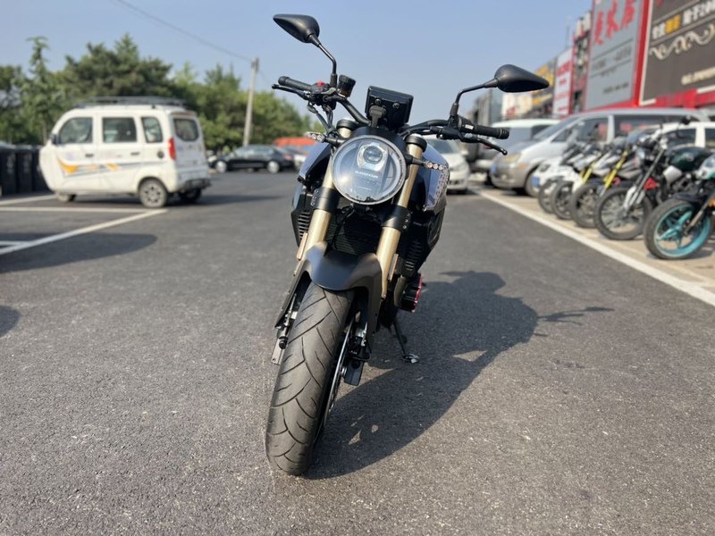 二手QJMOTOR追600