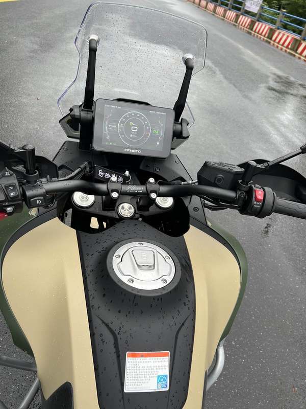 二手春风800MT