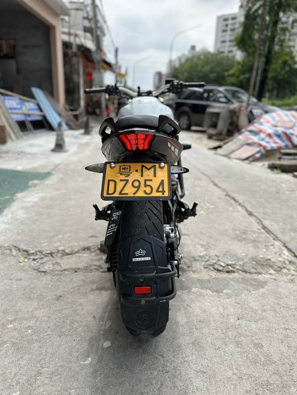 二手贝纳利蓝宝龙 BN302S