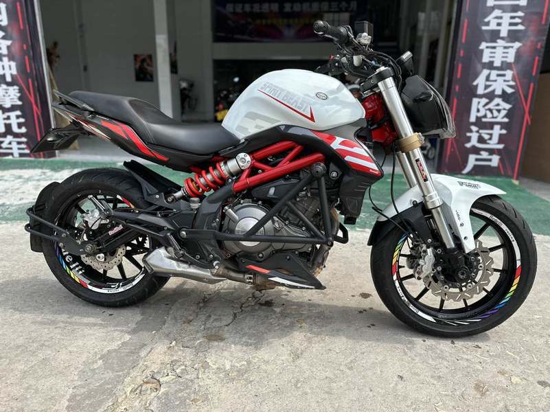 二手贝纳利蓝宝龙 BN302S