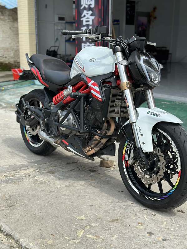 二手贝纳利蓝宝龙 BN302S