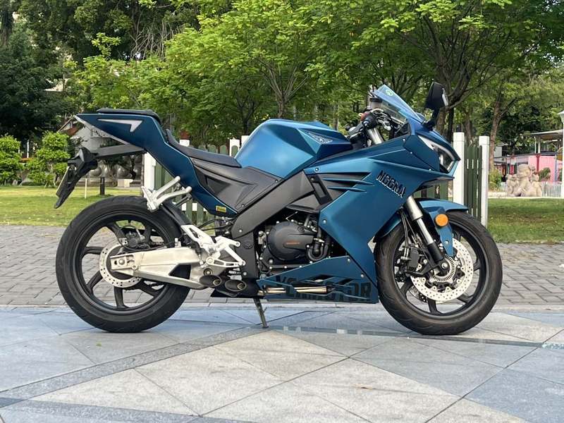 二手诺马刀风 400