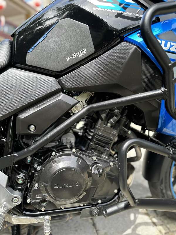 二手豪爵铃木DL250