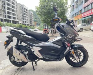 二手布雷斯通极宙 ADV150