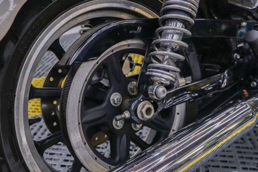 二手哈雷戴维森883L SuperLow