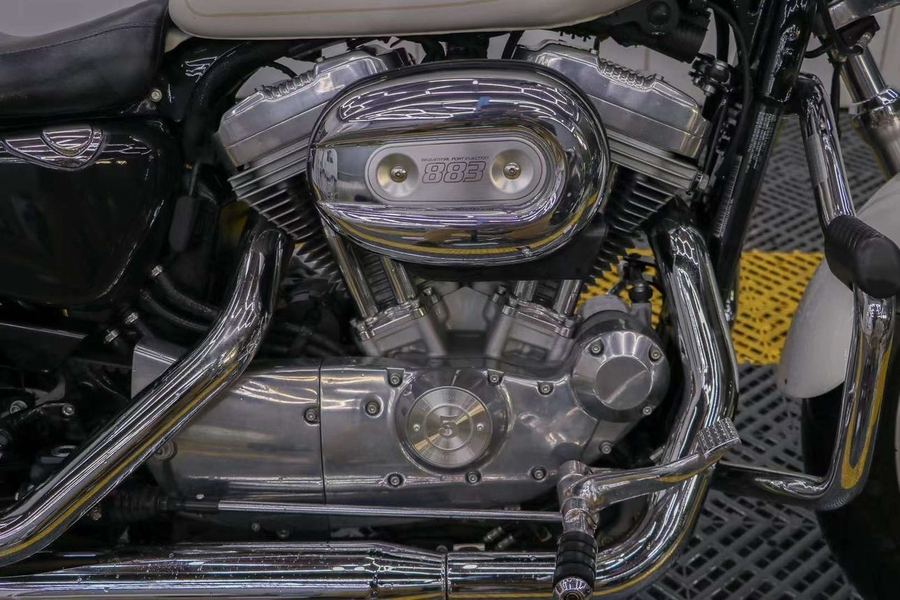 二手哈雷戴维森883L SuperLow