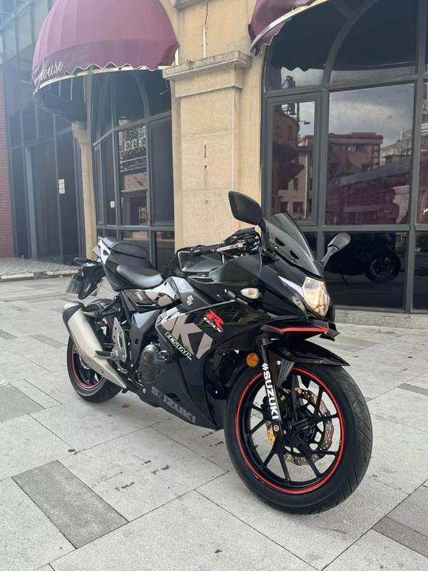 二手豪爵铃木GSX250R