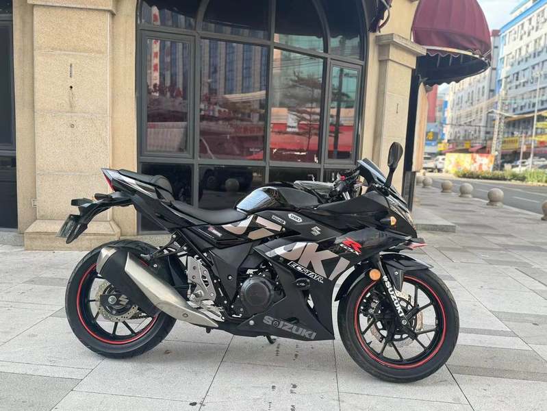 二手豪爵铃木GSX250R