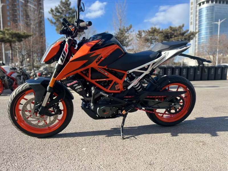 二手KTMR2R390 Duke