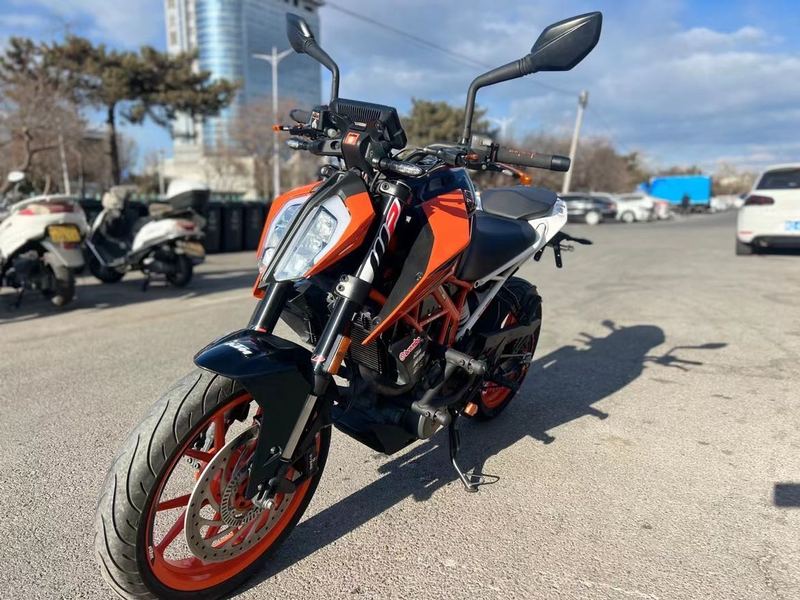 二手KTMR2R390 Duke