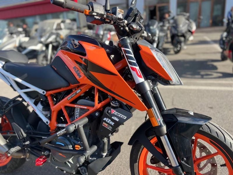二手KTMR2R390 Duke