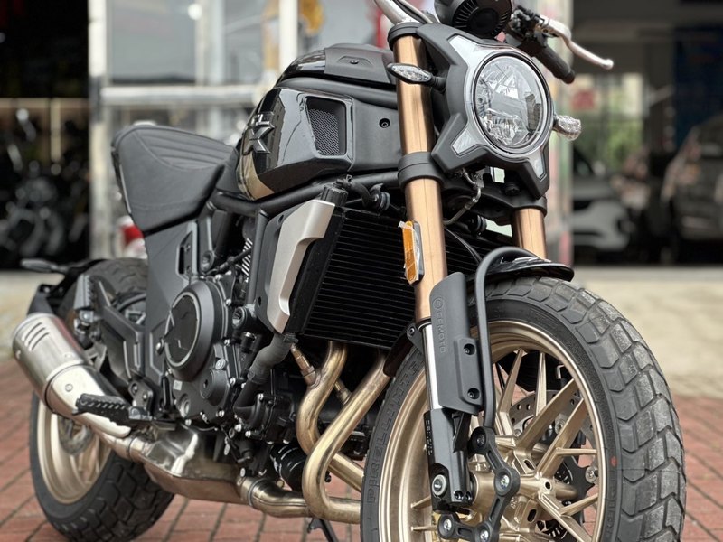 二手春风700CL-X