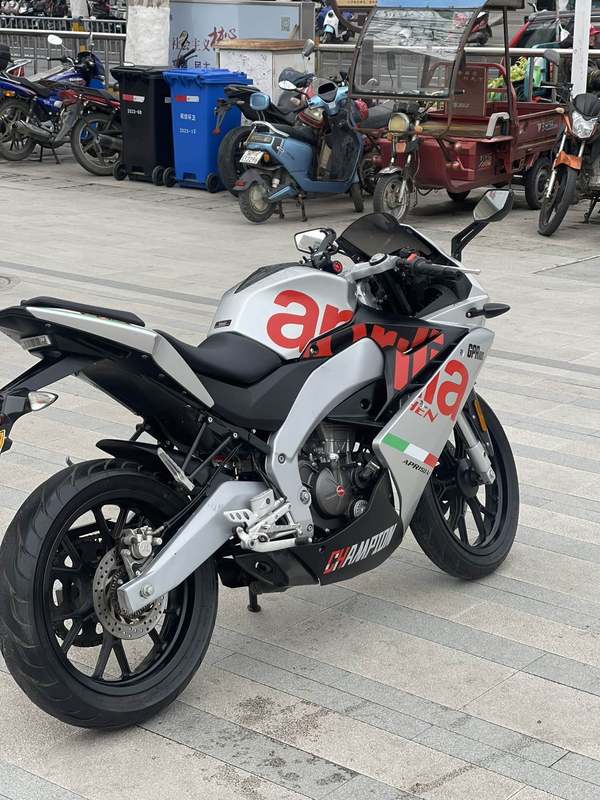 二手宗申阿普利亚GPR150R