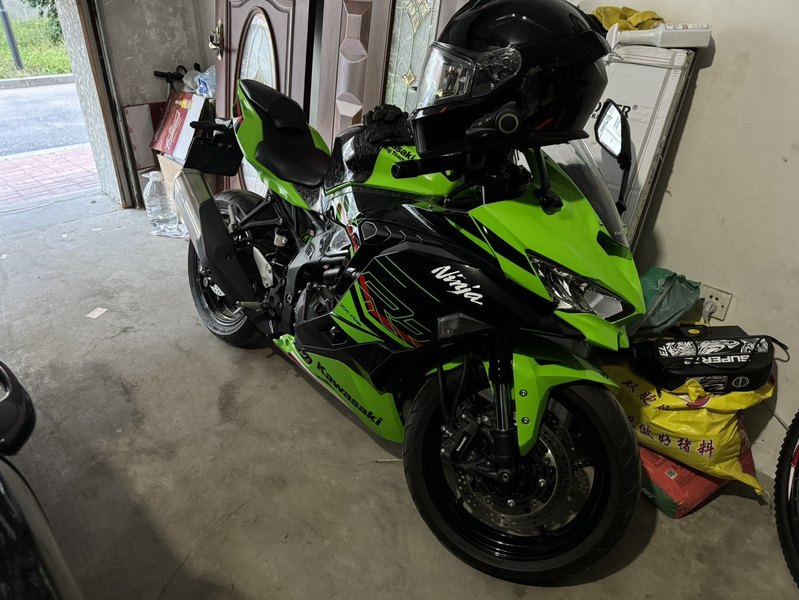 二手川崎ZX-4R