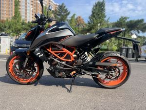 二手KTMR2R390 Duke
