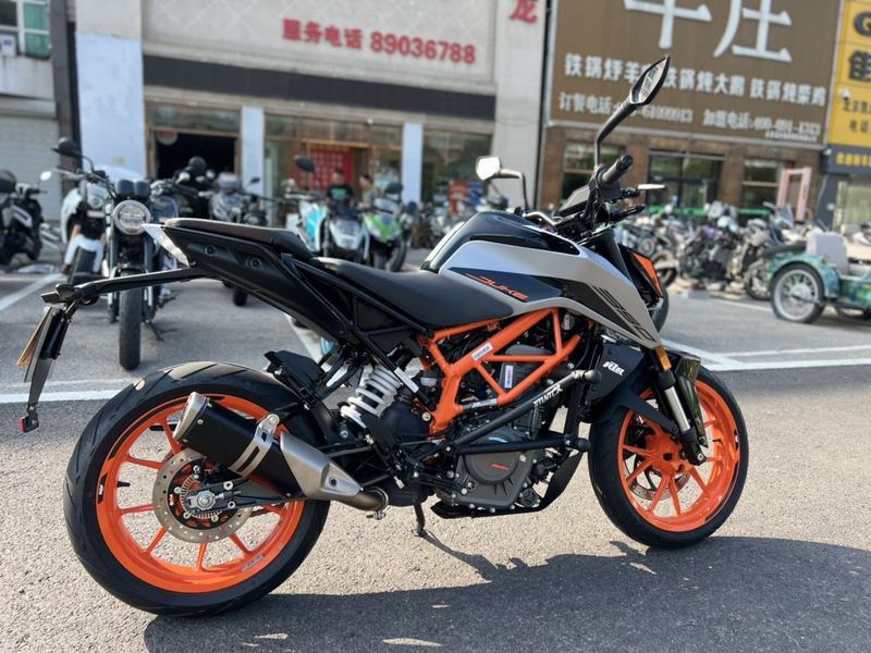 二手KTMR2R390 Duke