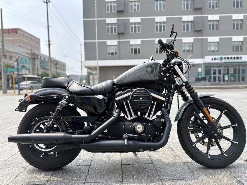 二手哈雷戴维森Iron883 硬汉