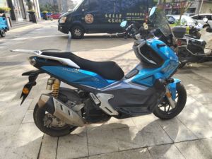 二手布雷斯通极宙 ADV150