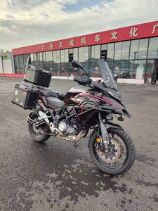 二手贝纳利金鹏 TRK502