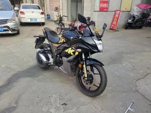 二手济南铃木极客飒 Gixxer 155