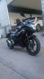 二手济南铃木极客飒 Gixxer 155