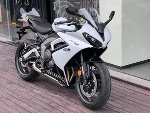 二手凯旋Daytona 660