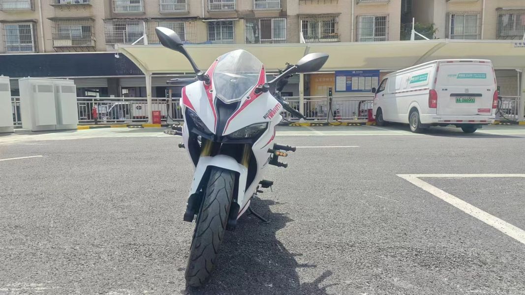 二手QJMOTOR赛250