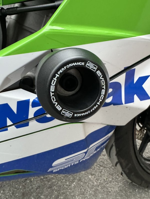 二手川崎ZX-4R