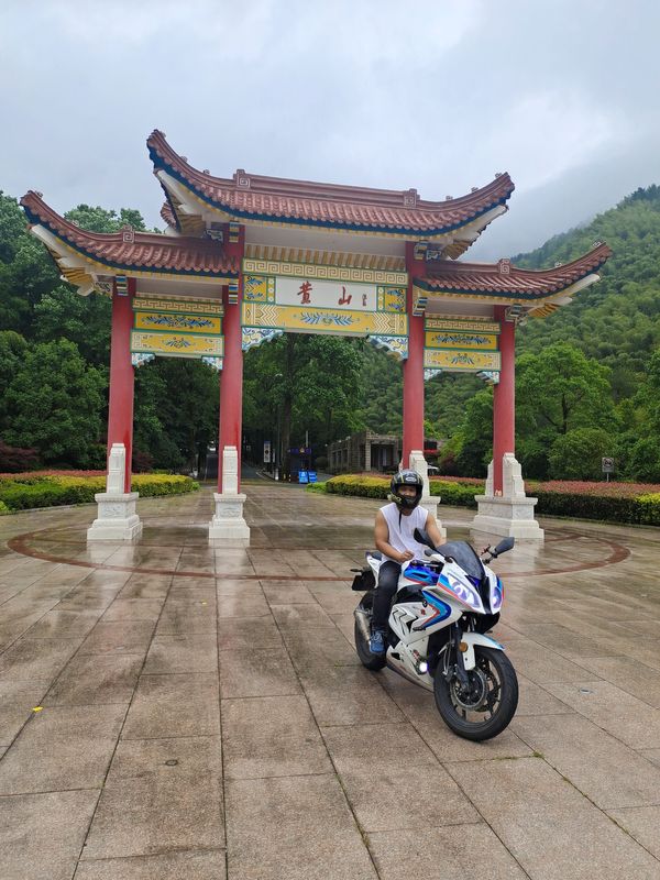 二手宝雕BD400RR