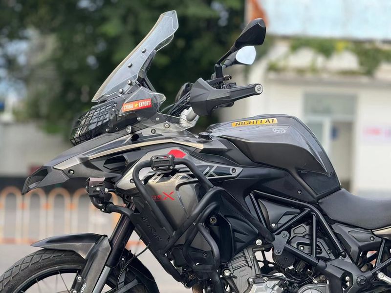 二手贝纳利金鹏 TRK502