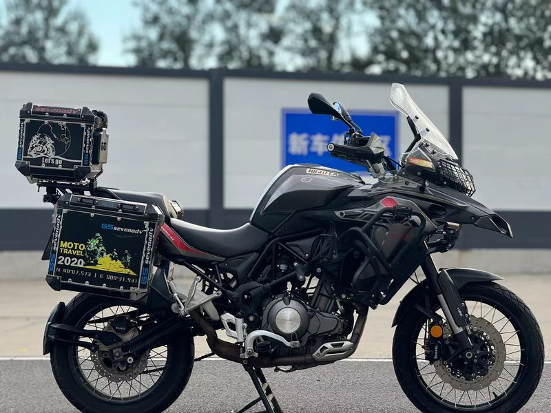 二手贝纳利金鹏 TRK502