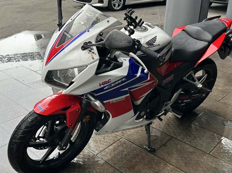 二手本田CBR300R