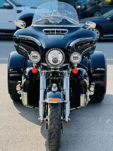 二手哈雷戴维森Tri Glide