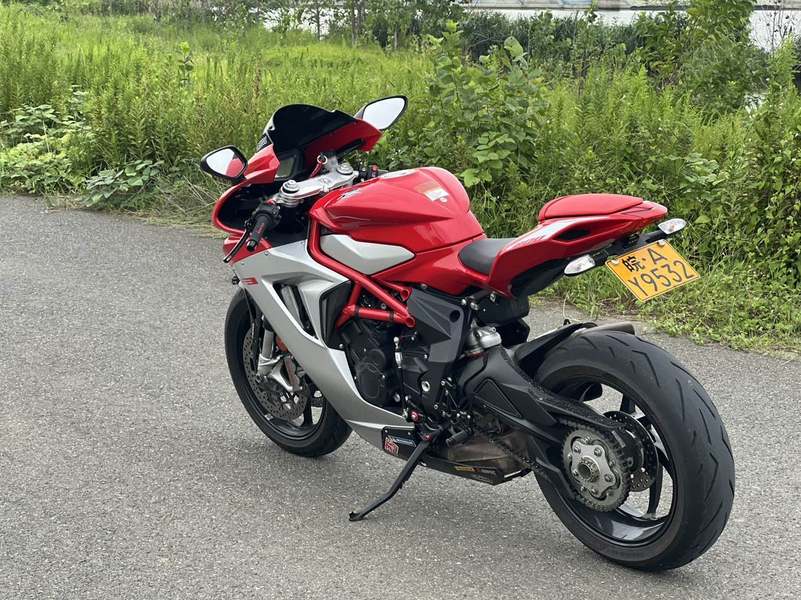 二手奥古斯塔F3 800