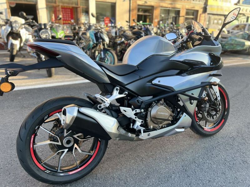 二手QJMOTOR赛450