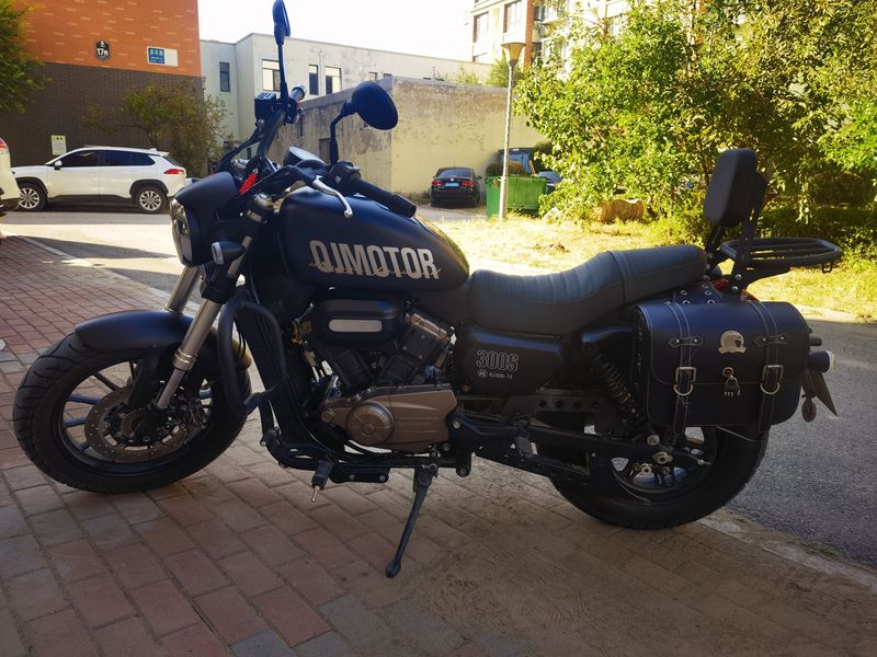 二手QJMOTOR闪300