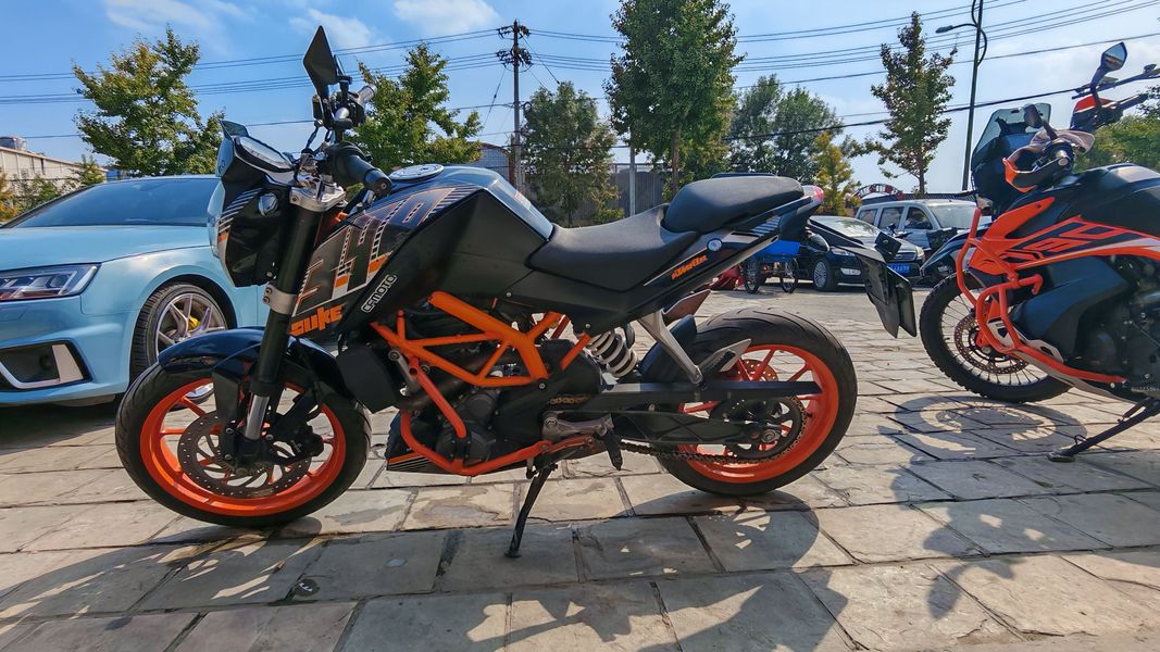 二手KTMR2R390 Duke