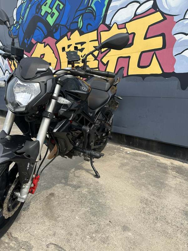 二手贝纳利红宝龙 TNT150i