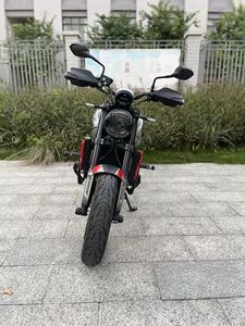 二手凯旋Trident 660