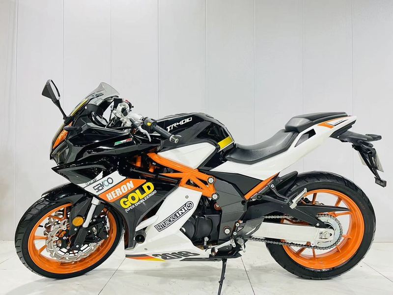 二手台荣TR 400