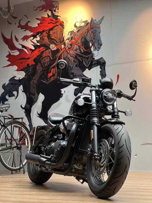 二手凯旋Bonneville Bobber