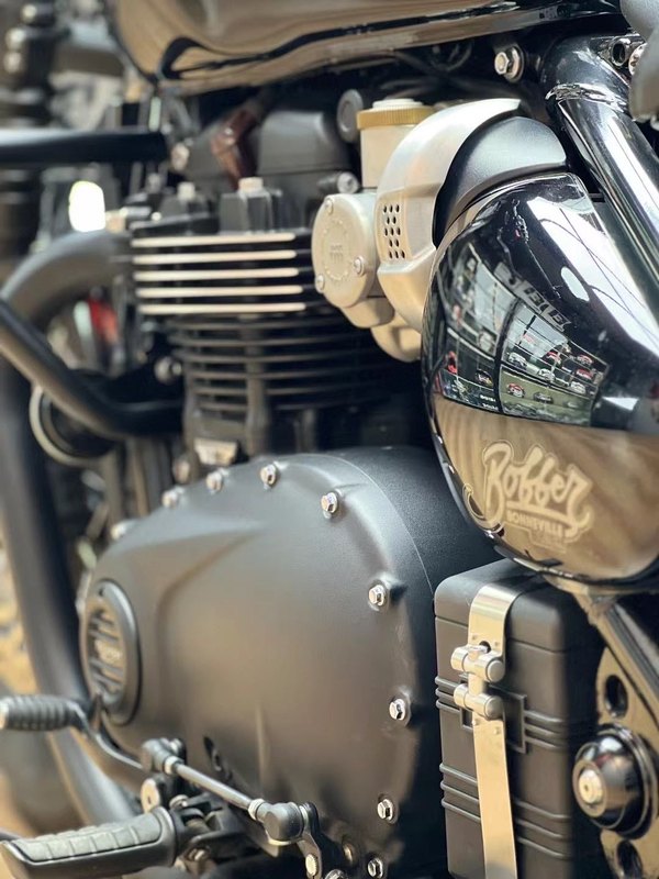 二手凯旋Bonneville Bobber