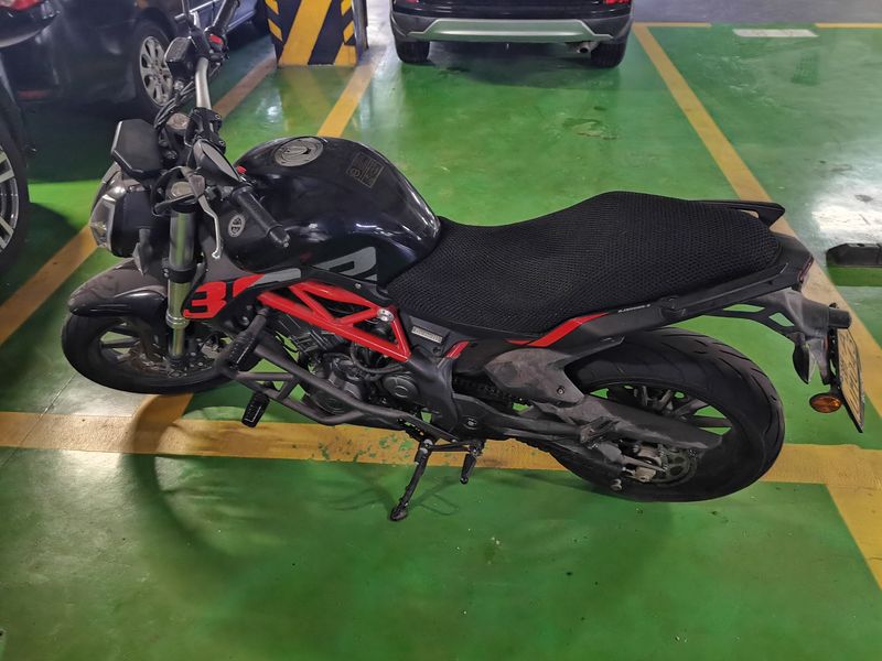 二手贝纳利蓝宝龙 BN302S
