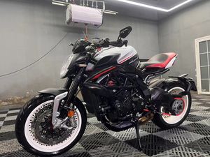 二手奥古斯塔Brutale 800