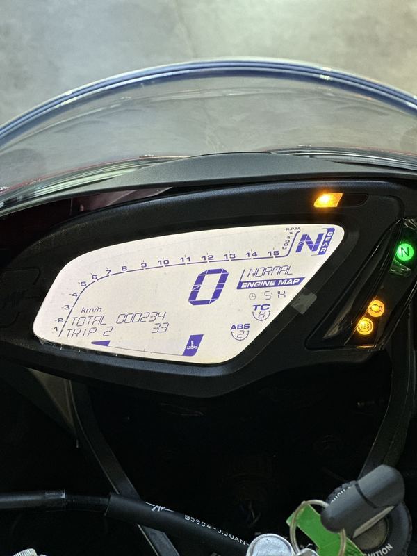 二手奥古斯塔F3 800
