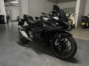 二手豪爵铃木GSX250R